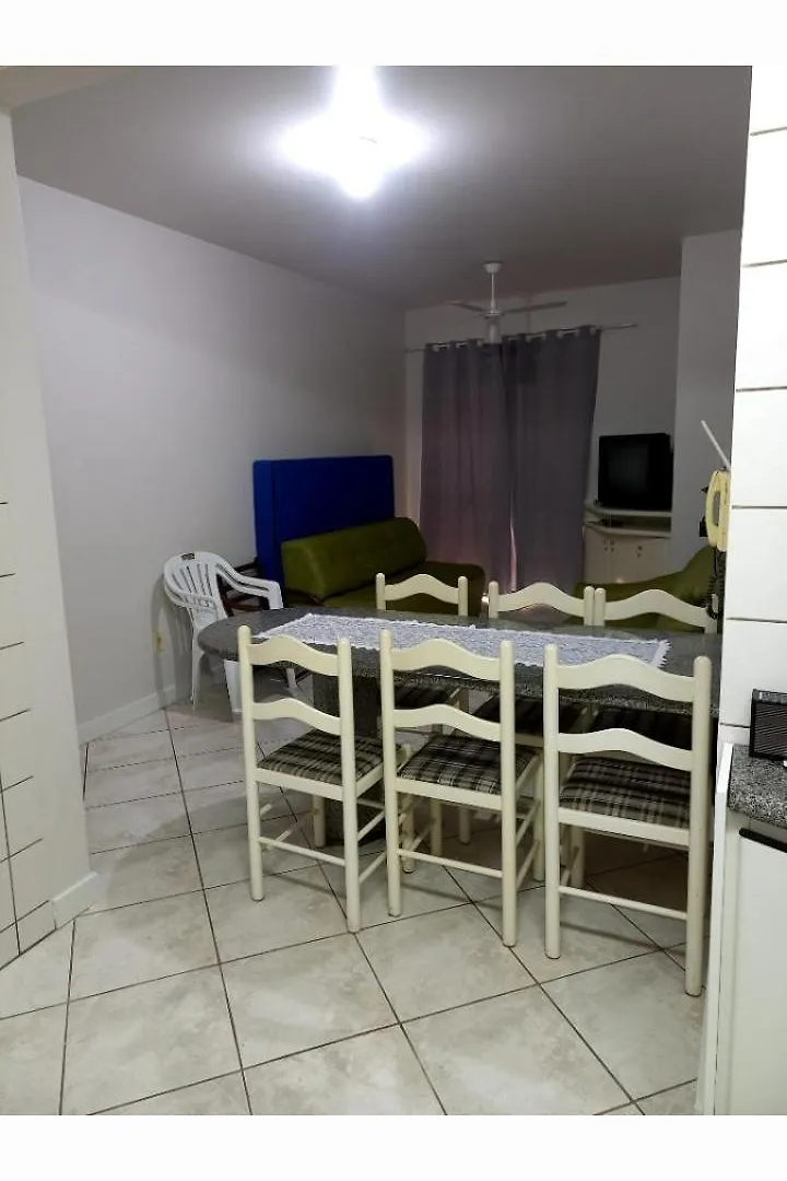 Apartamento Bem Arejado De 2 Quartos Piratuba Daire